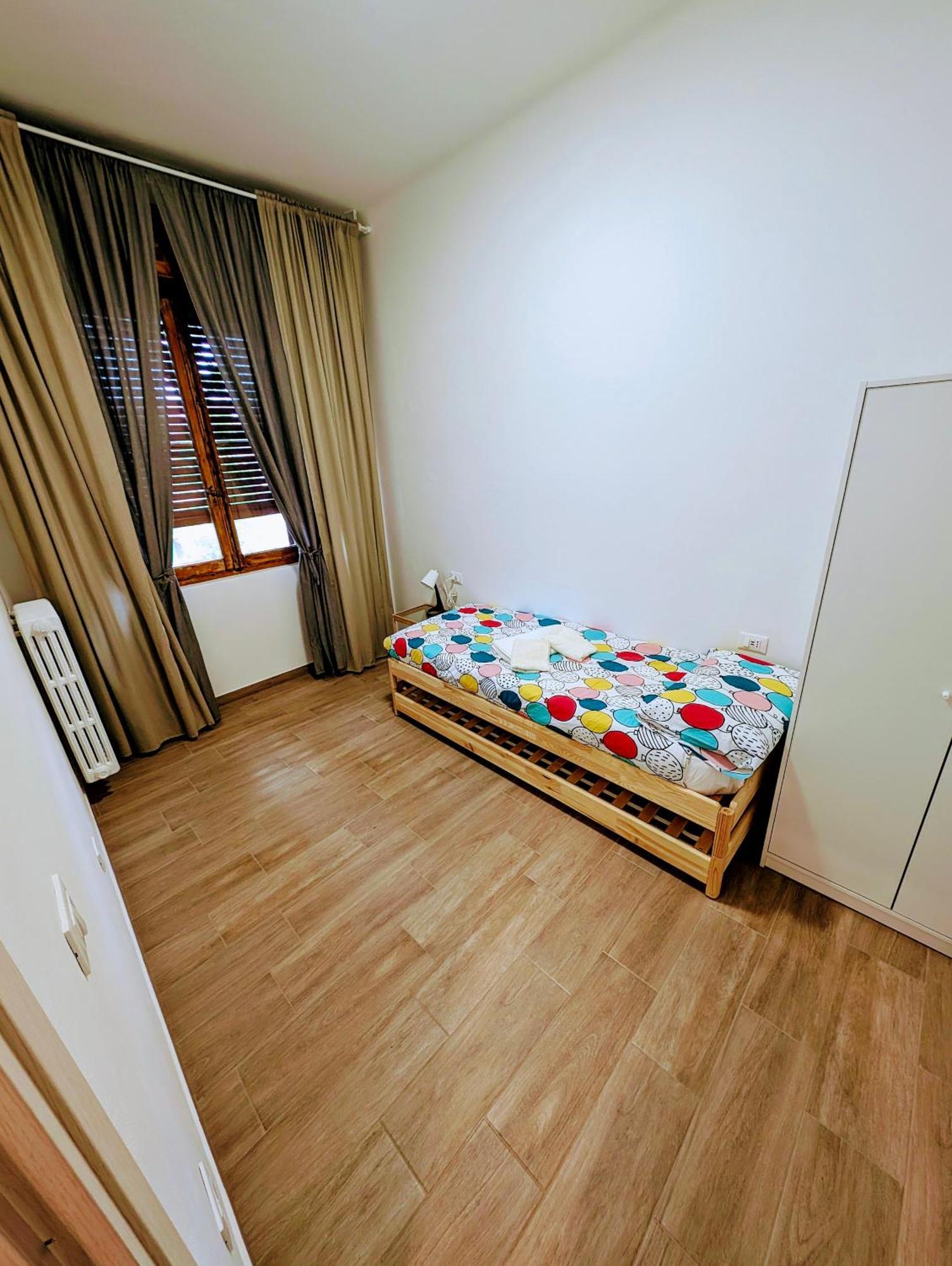 Guest House Il Glicine Stadio - Ospedale チェゼーナ エクステリア 写真